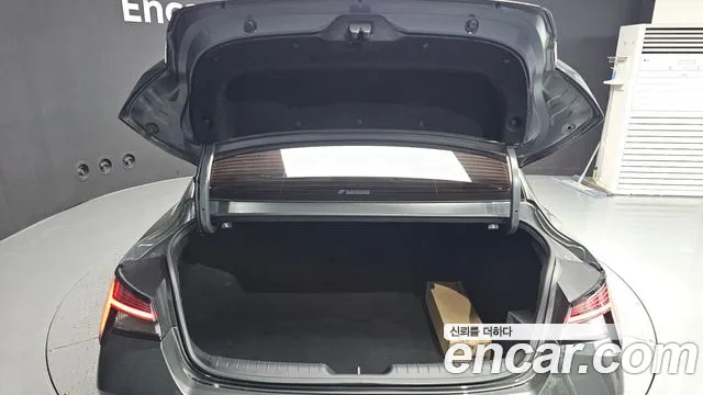 Hyundai Avante CN7 — Фото автомобиля 19