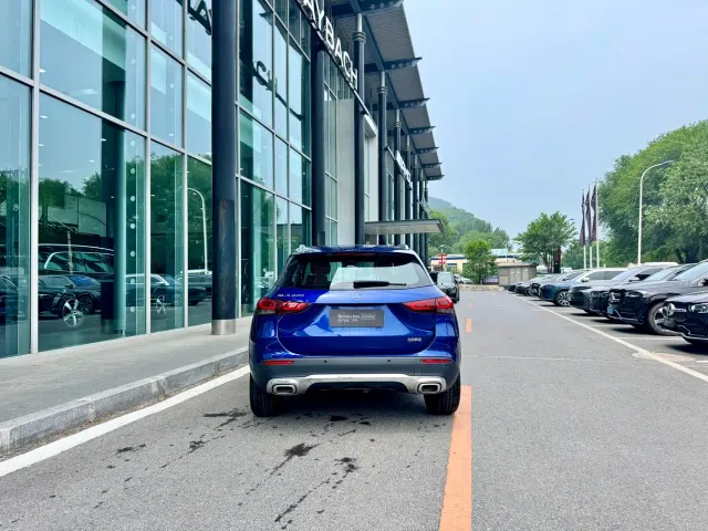 Mercedes-Benz GLA-Class — Фото автомобиля 8