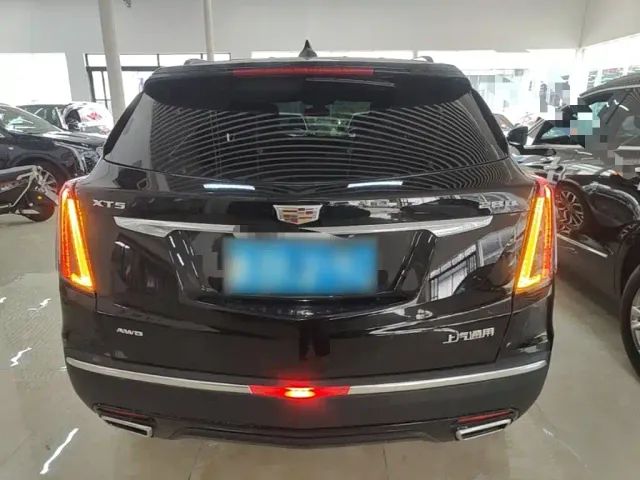 Cadillac XT5 — Фото автомобиля 5
