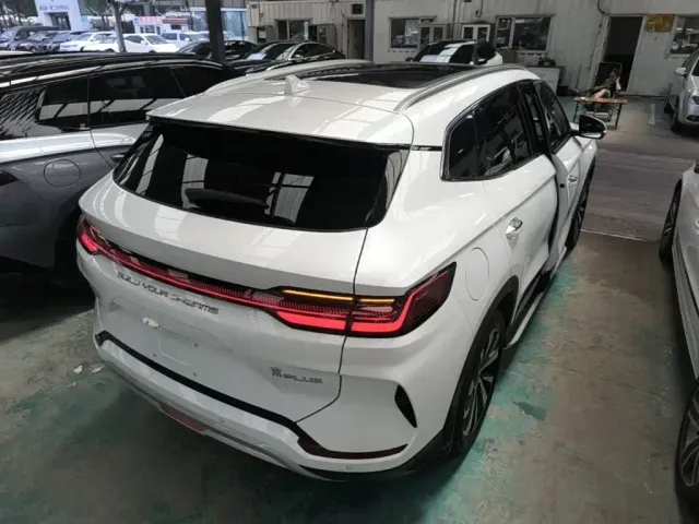 BYD Song PLUS — Фото автомобиля 4