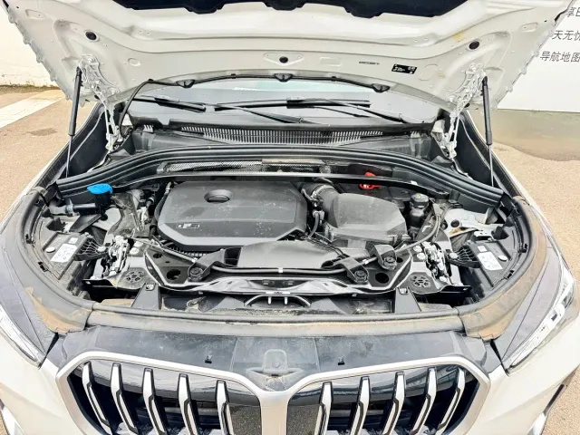 BMW X1 — Фото автомобиля 7