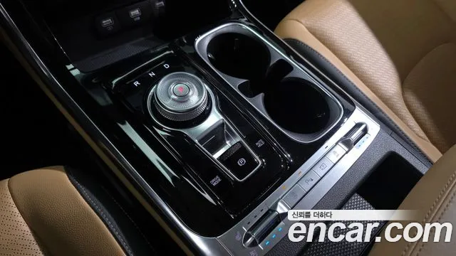 Kia Canival Carnival 4 поколение Дизель 9 мест Signature — Фото автомобиля 9
