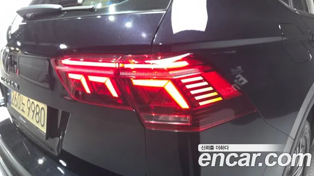 Volkswagen Tiguan — Фото автомобиля 23