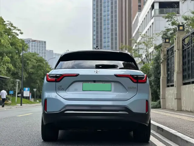 NIO NIO ES6 2022 Model 75kWh Sport — Фото автомобиля 5