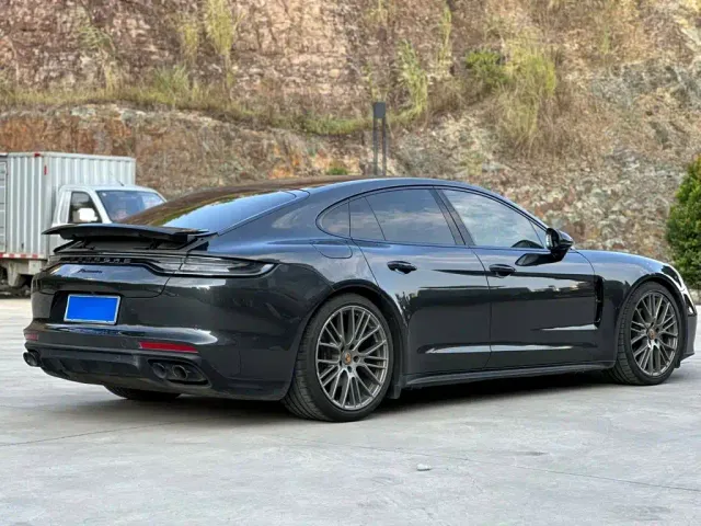 Porsche Panamera — Фото автомобиля 7
