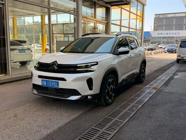 Фотография автомобиля — Citroen Tianyi C5 AIRCROSS