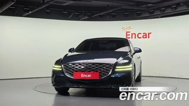 Genesis G80 RG3 — Фото автомобиля 3