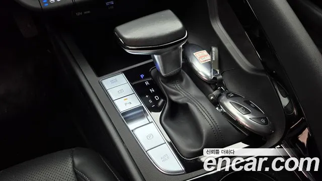 Hyundai Avante CN7 — Фото автомобиля 9