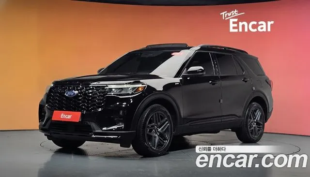 Фотография автомобиля — Ford Explorer 6th Gen