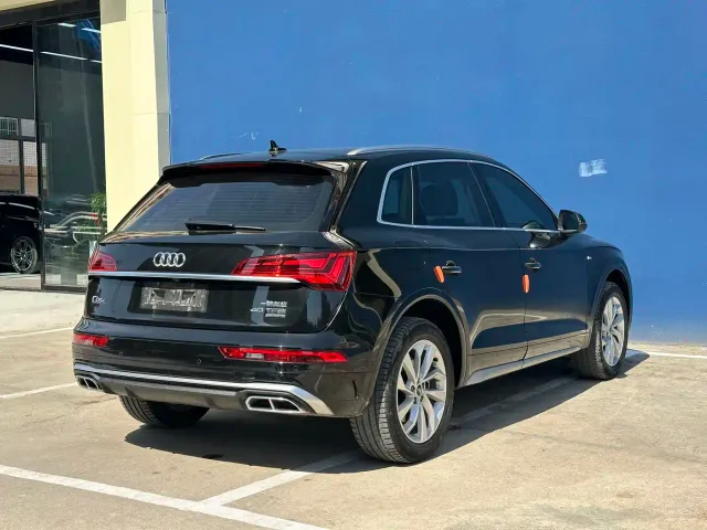 Audi Q5L — Фото автомобиля 7
