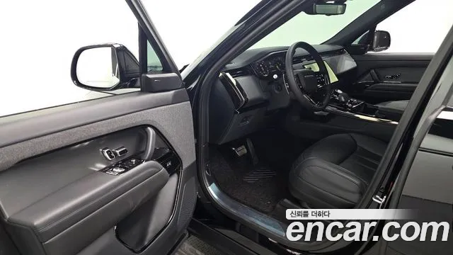 Land Rover Range Rover Sport — Фото автомобиля 9
