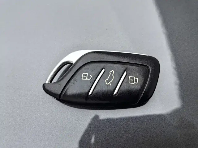 Roewe RX5 — Фото автомобиля 19