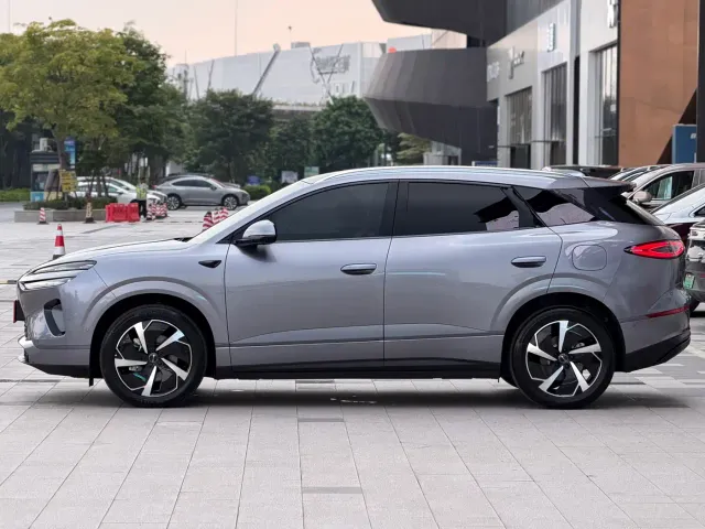 BYD Sealion 06 — Фото автомобиля 7