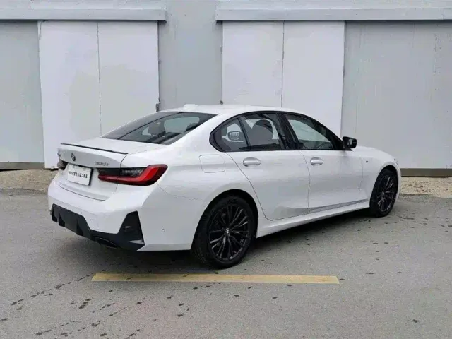 BMW 3 Series — Фото автомобиля 4