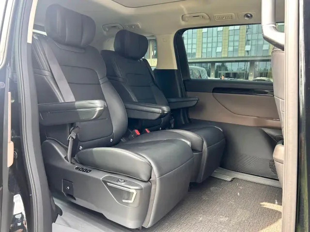 GAC Trumpchi E8 — Фото автомобиля 11