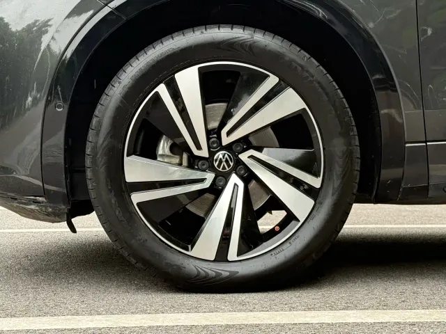 Volkswagen Talagon — Фото автомобиля 5