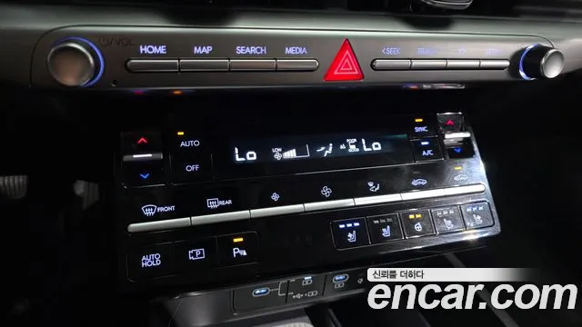 Hyundai Grandeur GN7 — Фото автомобиля 28