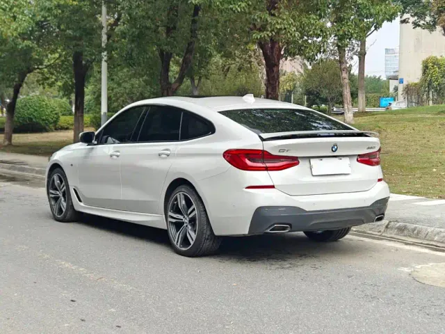 BMW 6 Series Gran Turismo — Фото автомобиля 6