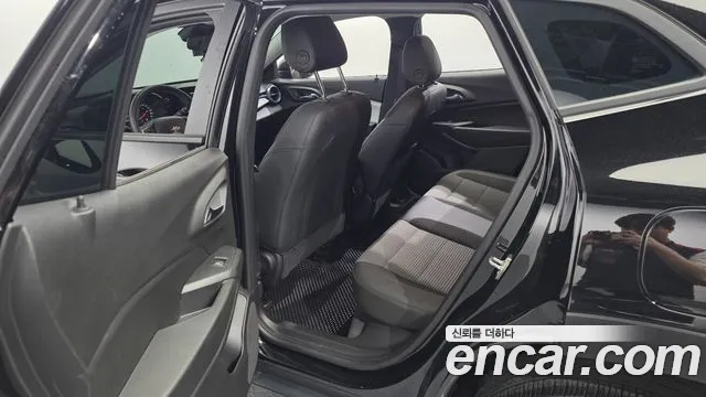 ChevroletGMDaewoo Trax Trax Кроссовер — Фото автомобиля 11