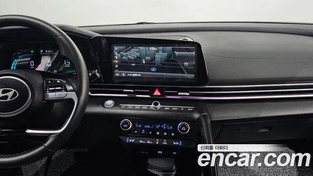 Hyundai AVANTE Modern — Фото автомобиля 15