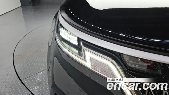 Kia Canival Carnival 4 поколение Бензин 9 мест Prestige — Фото автомобиля 22