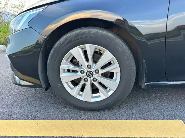 Nissan Teana — Фото автомобиля 19