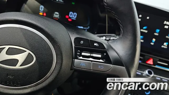 Hyundai AVANTE Новый Avante (CN7) — Фото автомобиля 20