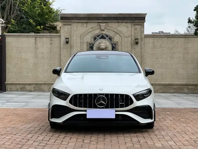 Mercedes-Benz A-Class AMG — Фото автомобиля 2