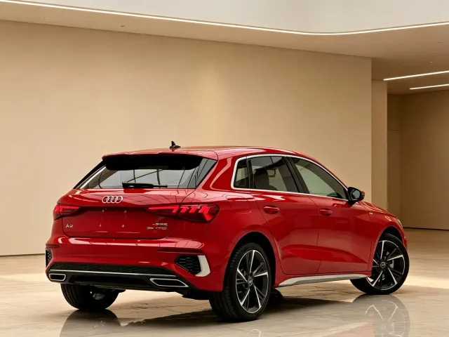 Audi A3 — Фото автомобиля 4