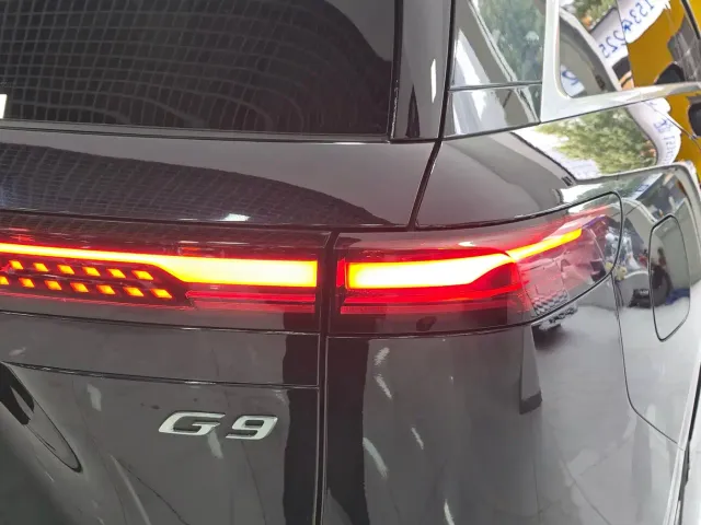 Xpeng G9 — Фото автомобиля 8