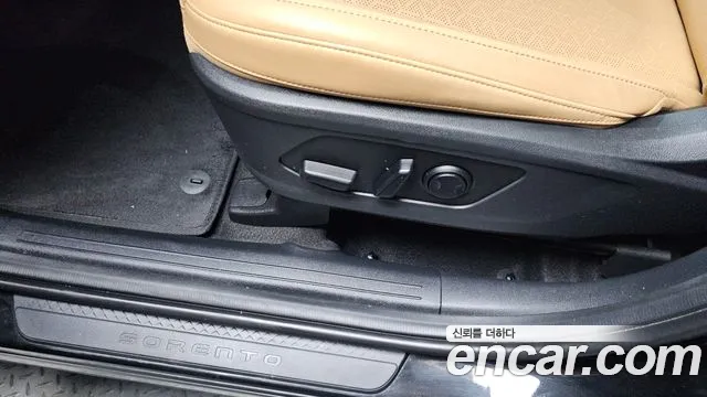 Kia Sorento Sorento 4-е поколение Дизель 2.2 4WD — Фото автомобиля 30