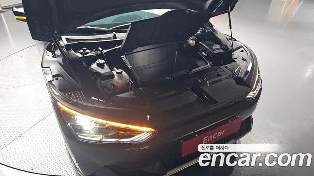 Kia EV6 — Фото автомобиля 8