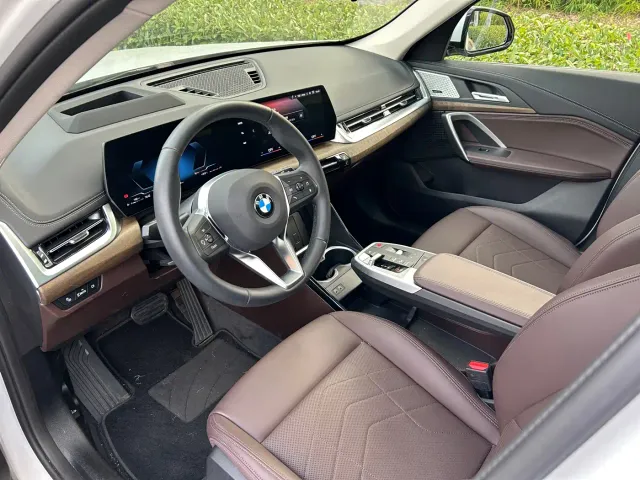 BMW X1 — Фото автомобиля 11