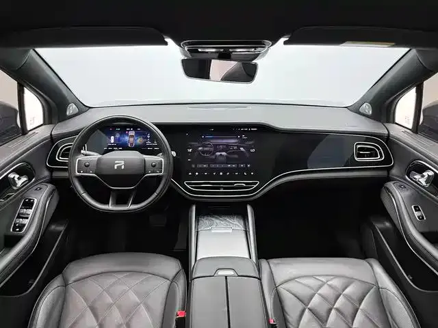 Roewe Feifan R7 — Фото автомобиля 5