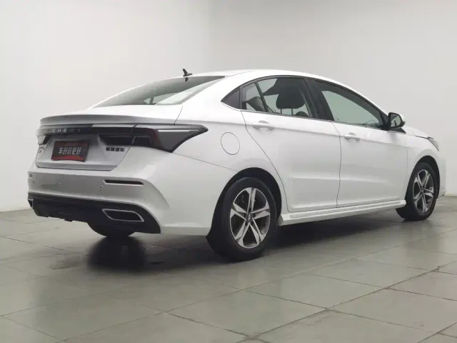 Chery Arrizo 5 PLUS — Фото автомобиля 2