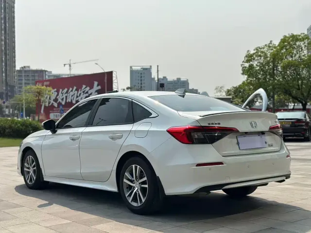 Honda Civic — Фото автомобиля 5