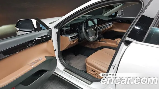 Hyundai Grandeur GN7 — Фото автомобиля 14
