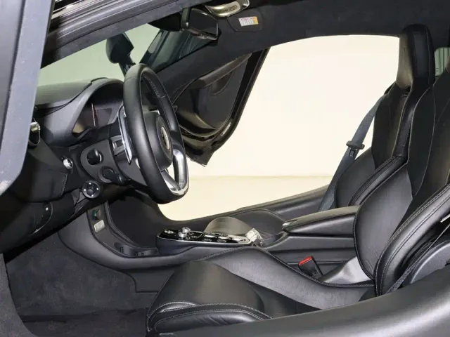 McLaren GT — Фото автомобиля 3