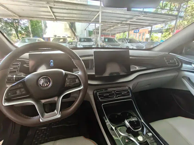 BYD Qin PLUS — Фото автомобиля 6