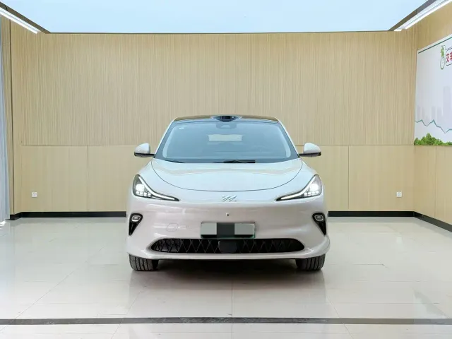 IM Motors LS6 — Фото автомобиля 2
