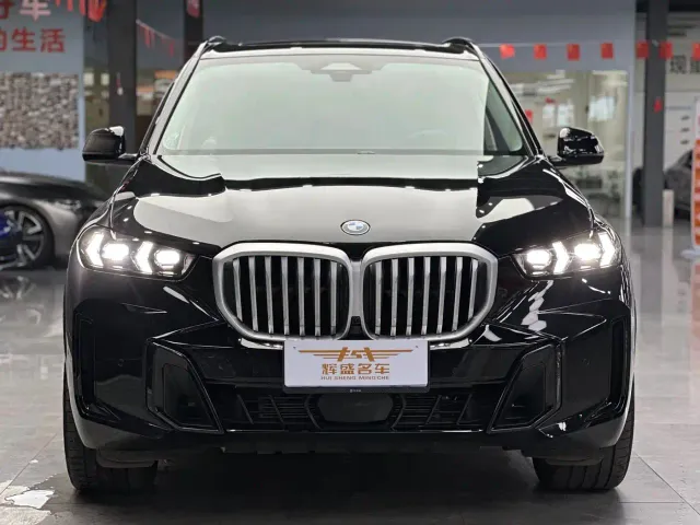 BMW X5 — Фото автомобиля 2