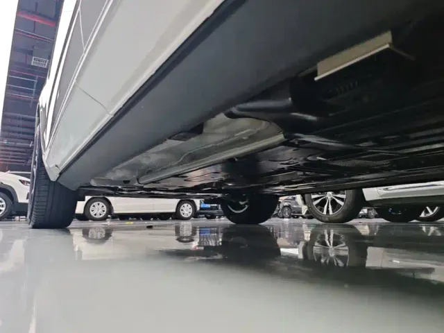 Volvo XC60 — Фото автомобиля 21