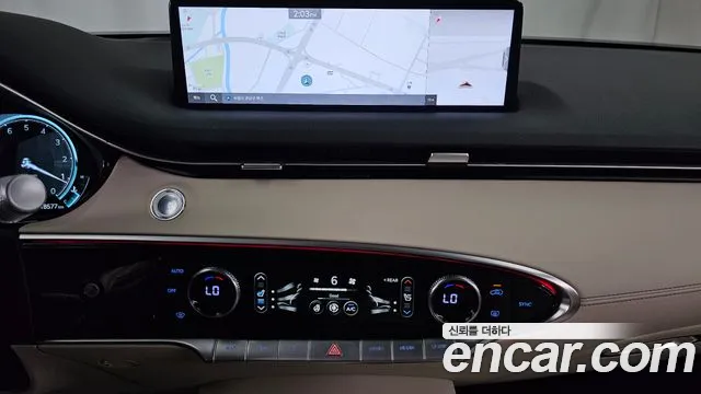 Genesis GV70 2.5T Бензин AWD — Фото автомобиля 14