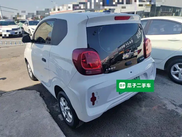 Roewe Clever — Фото автомобиля 4