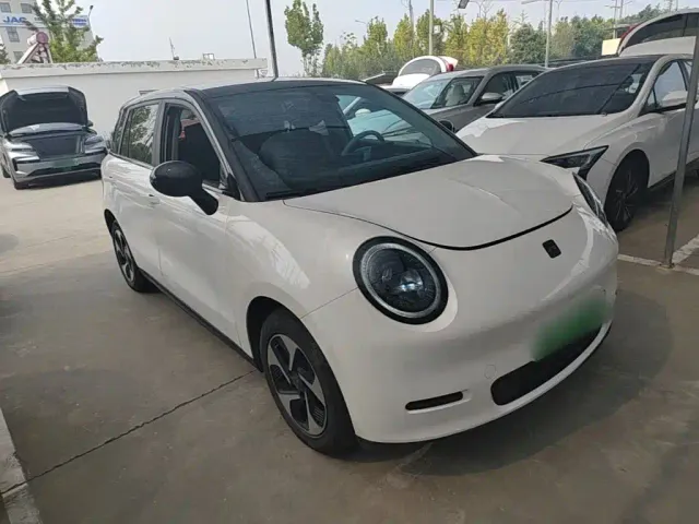JAC Yiwei 3 — Фото автомобиля 3