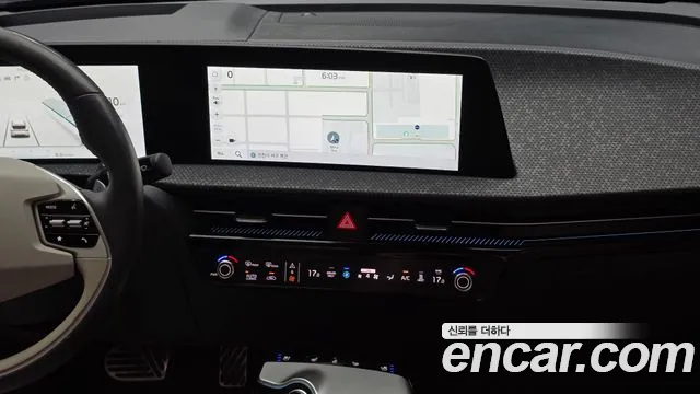 Kia EV6 — Фото автомобиля 11