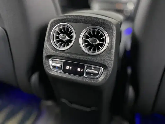 Mercedes-Benz G-Class — Фото автомобиля 27