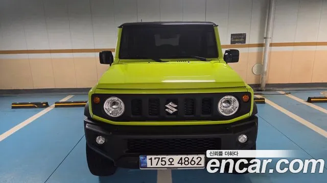 Suzuki Jimny — Фото автомобиля 3