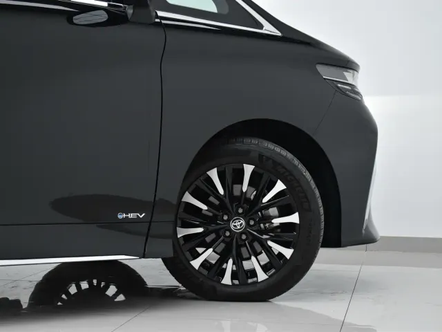 Toyota Alphard — Фото автомобиля 7