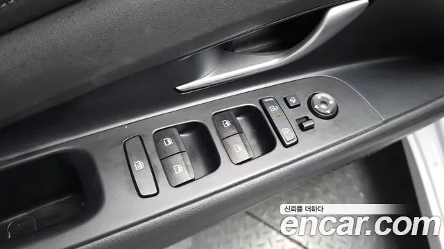 Hyundai AVANTE Новый Avante (CN7) — Фото автомобиля 29